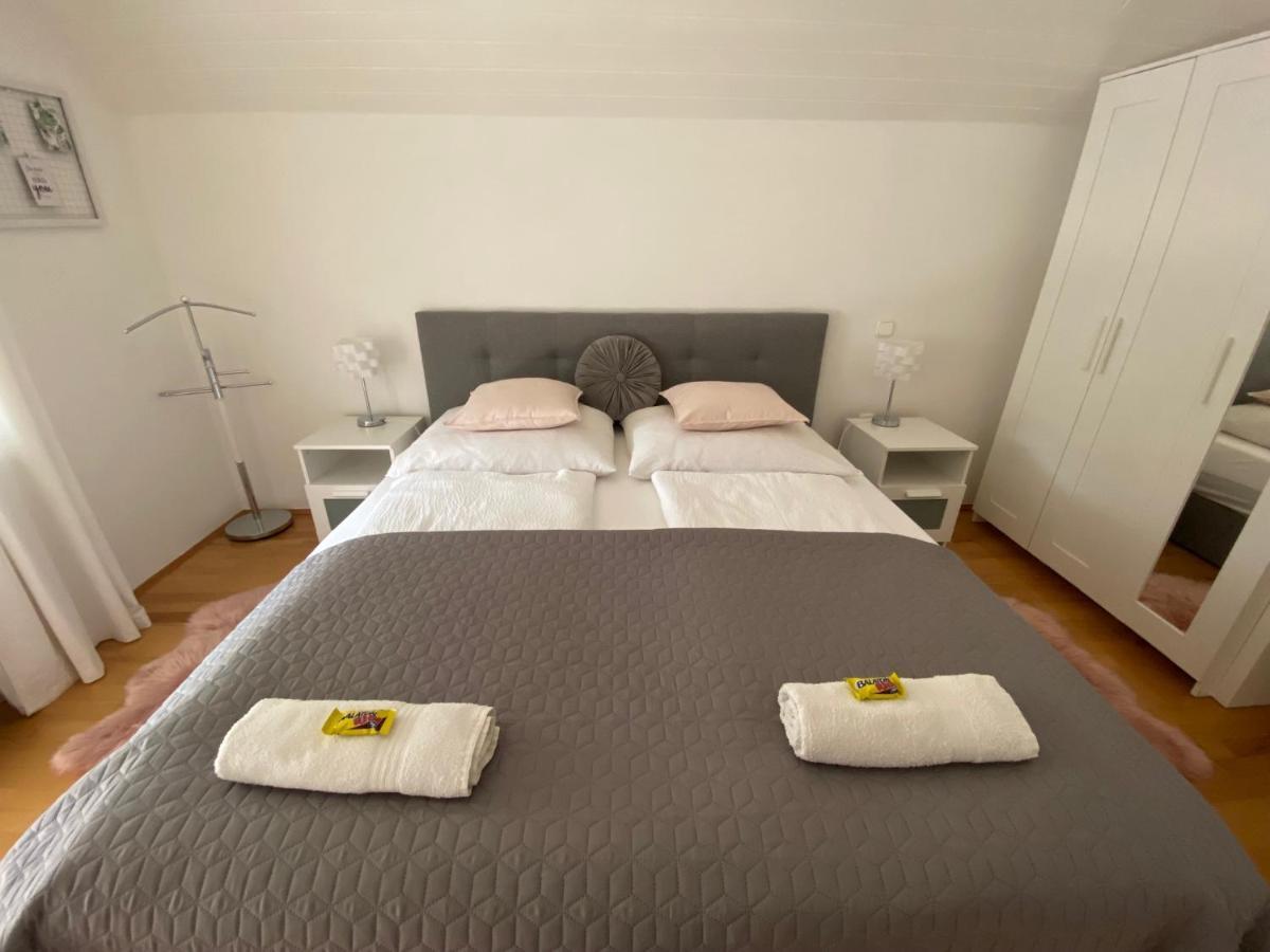 Do-Ti Apartmanház Balatonlelle Exterior foto