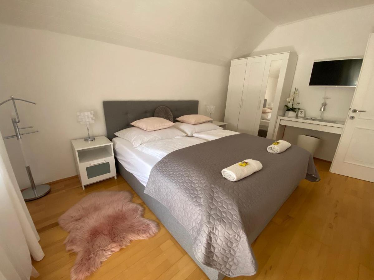 Do-Ti Apartmanház Balatonlelle Exterior foto