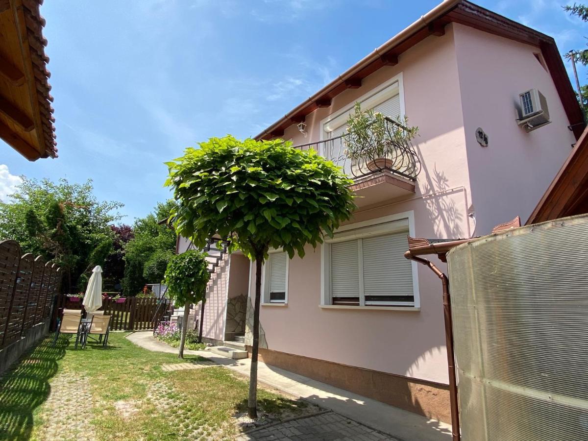 Do-Ti Apartmanház Balatonlelle Exterior foto