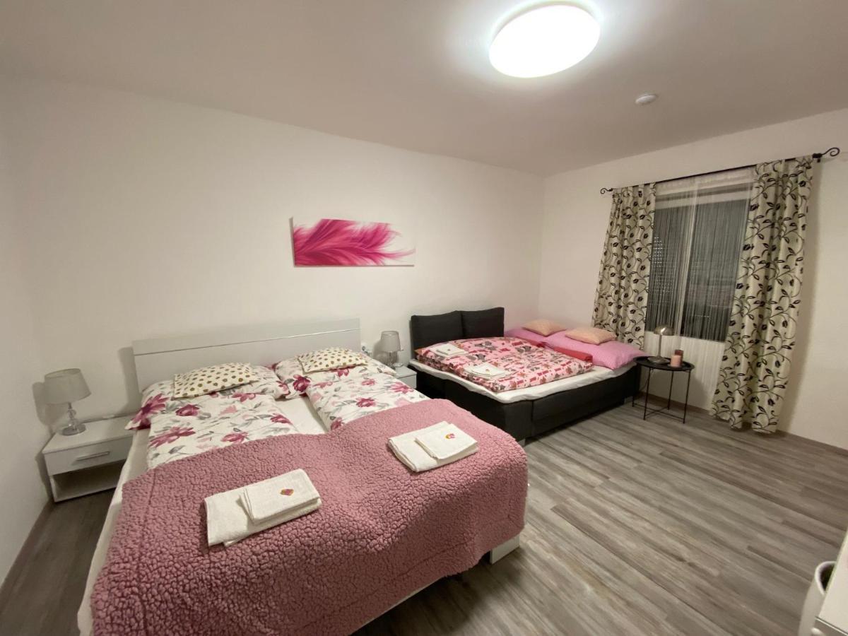 Do-Ti Apartmanház Balatonlelle Exterior foto